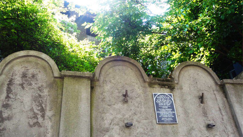 Deel van de ghettomuur in Krakau